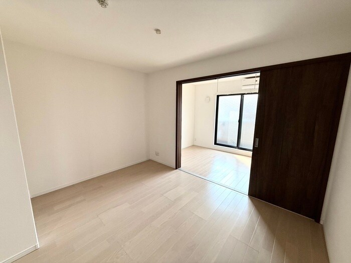 物件内観写真13　(居室)