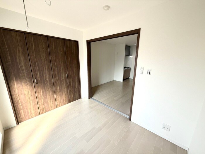 物件内観写真18　(居室)