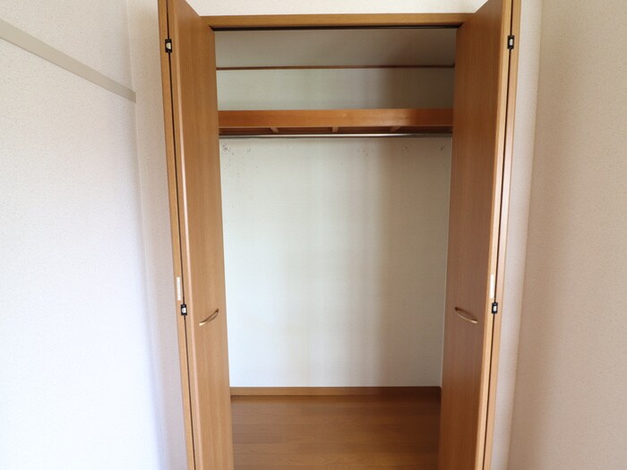 物件内観写真11　(収納)