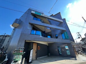 岩井ビル外観写真