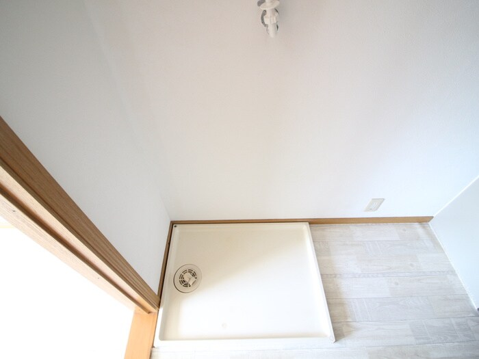 物件内観写真22　(洗濯機置場)