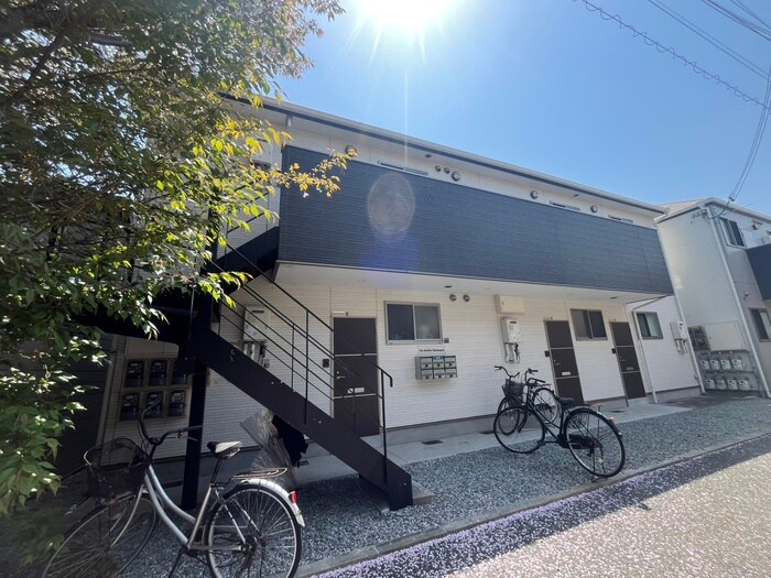 物件外観写真3　(周辺環境)