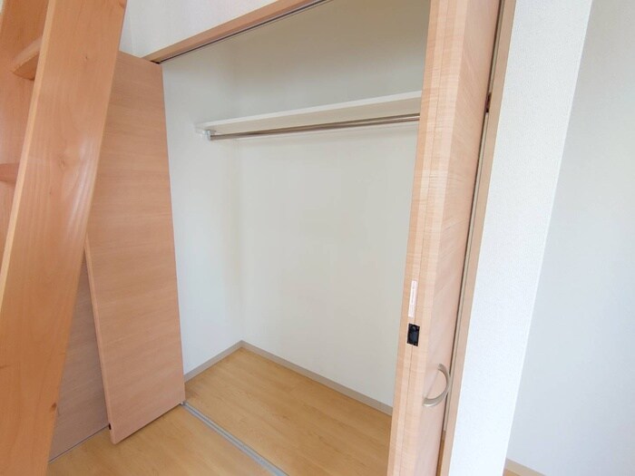 物件内観写真13　(収納)