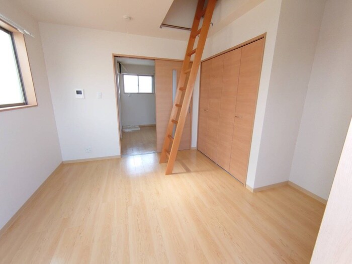 物件内観写真18　(居室)