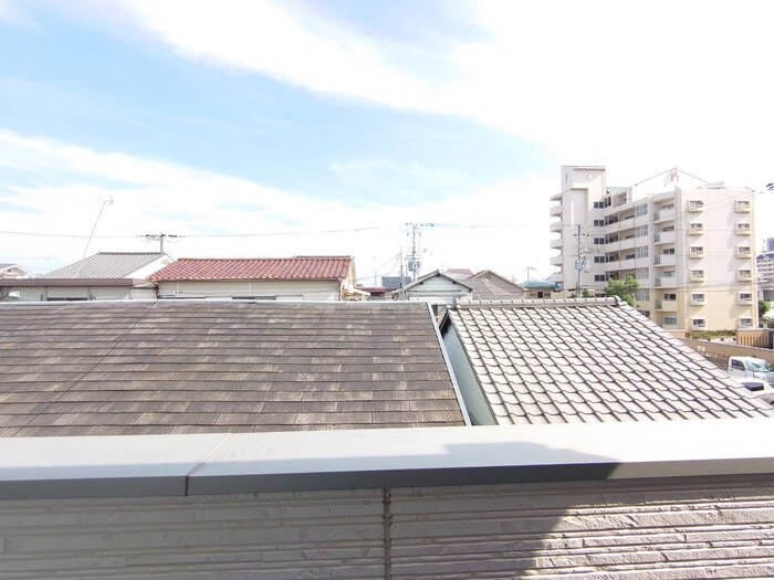 物件内観写真20　(室内からの展望)