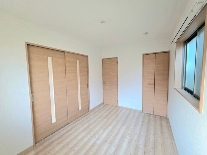 物件内観写真21　(居室)