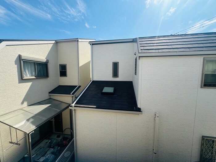 物件内観写真16　(室内からの展望)