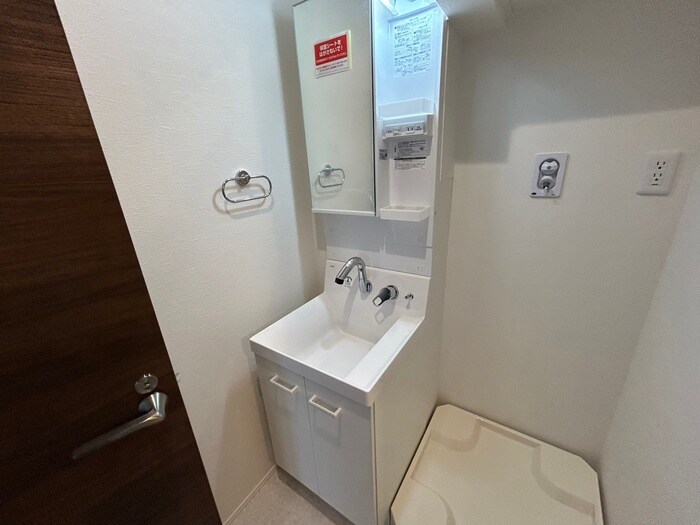 物件内観写真10　(洗面)