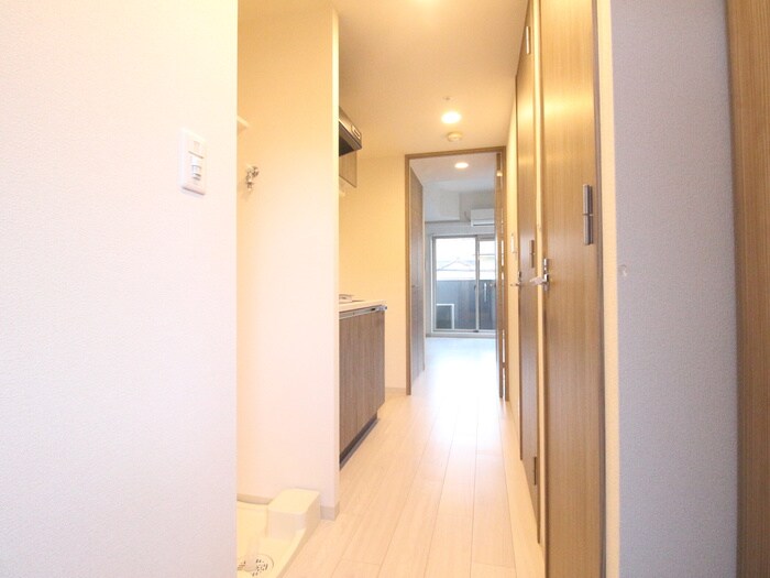 物件内観写真19　(廊下)