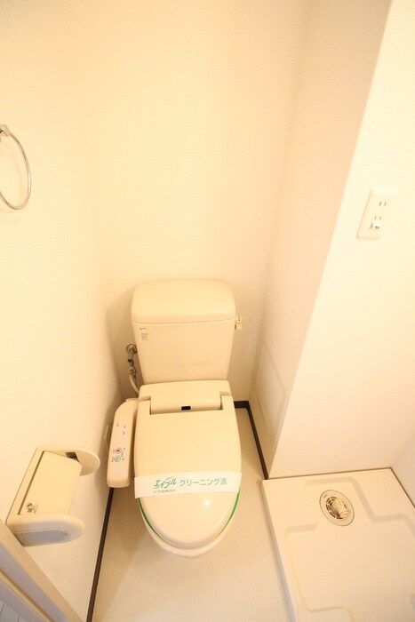 物件内観写真9　(トイレ)