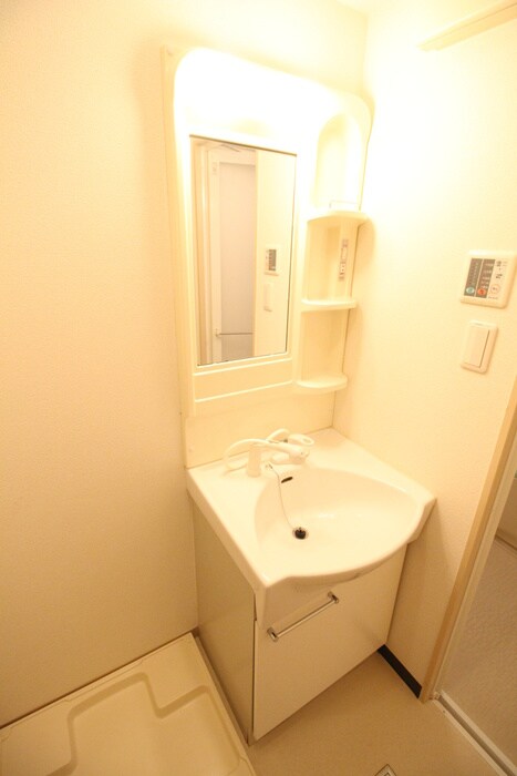 物件内観写真10　(洗面)