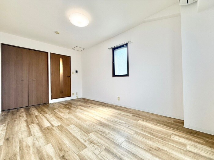 物件内観写真7　(居室)