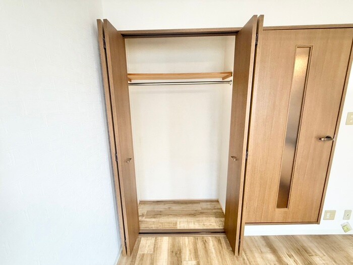 物件内観写真12　(収納)