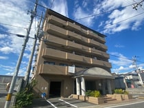 ウエストウイング嵯峨の外観写真