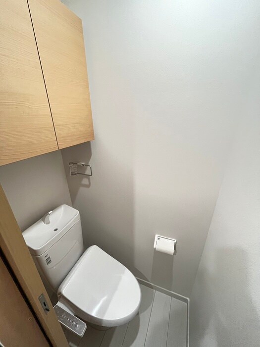 物件内観写真8　(トイレ)