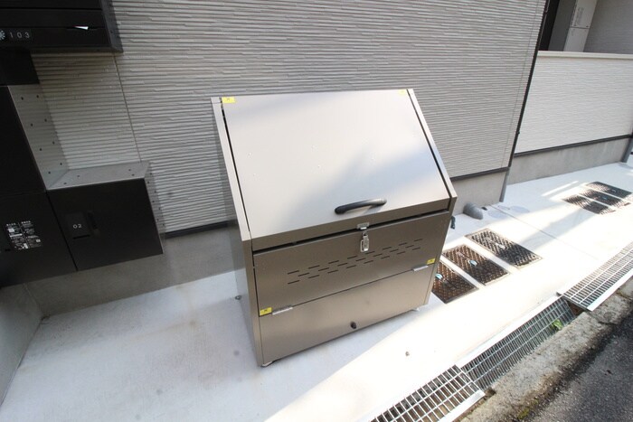 物件外観写真6　(建物設備)