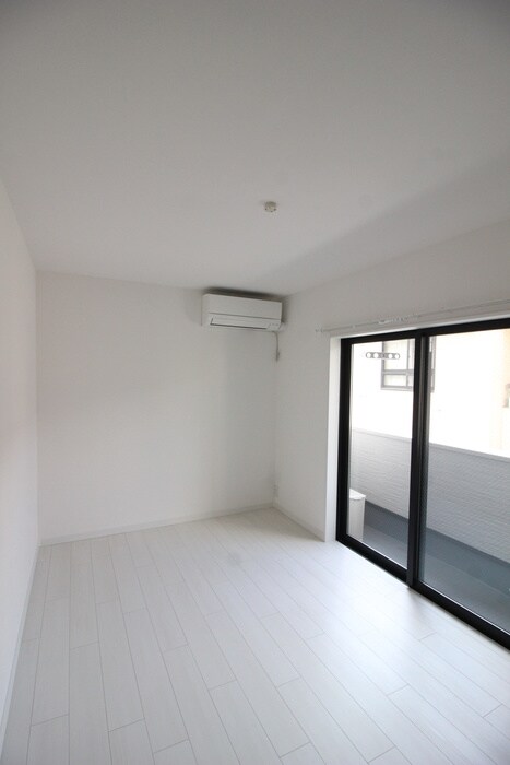 物件内観写真17　(居室)