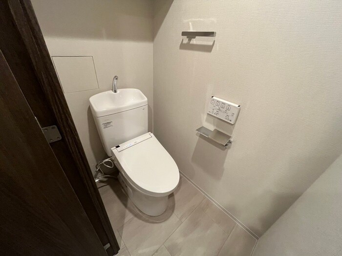 物件内観写真10　(トイレ)