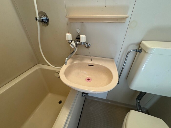 物件内観写真8　(洗面)