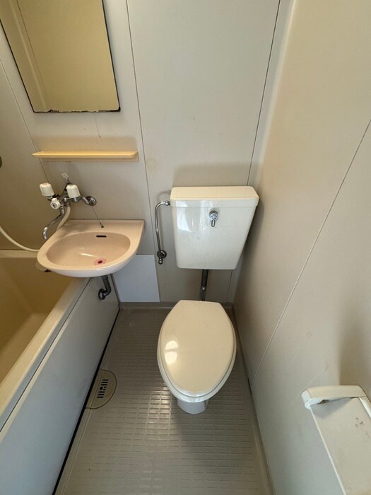 物件内観写真10　(トイレ)