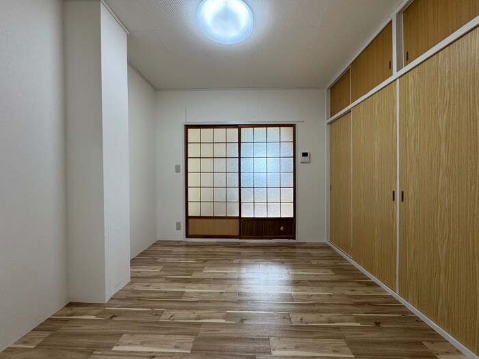 物件内観写真12　(居室)