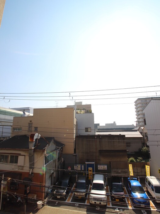 物件内観写真22　(室内からの展望)