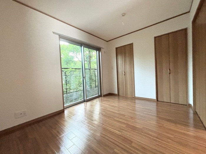 物件内観写真9　(居室)