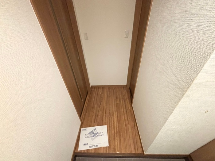 物件内観写真10　(廊下)