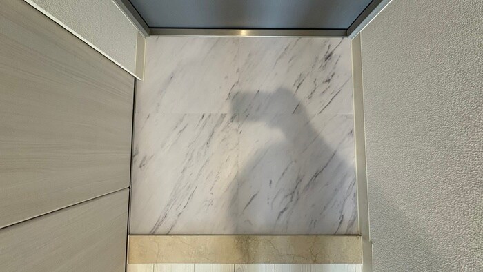 物件内観写真20　(玄関)