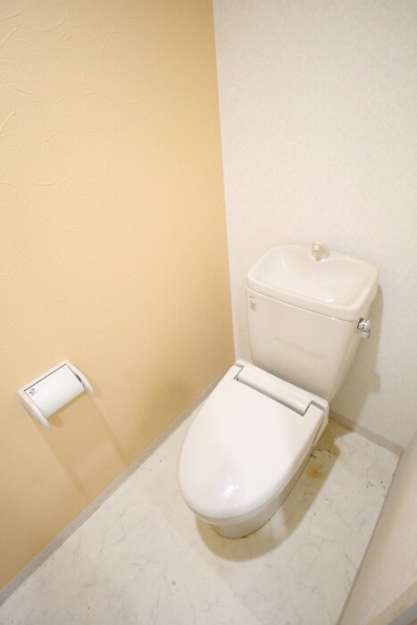 物件内観写真12　(トイレ)