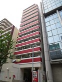 赤いﾏﾝｼｮﾝ江坂