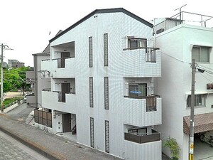 フォ－エイト高見外観写真