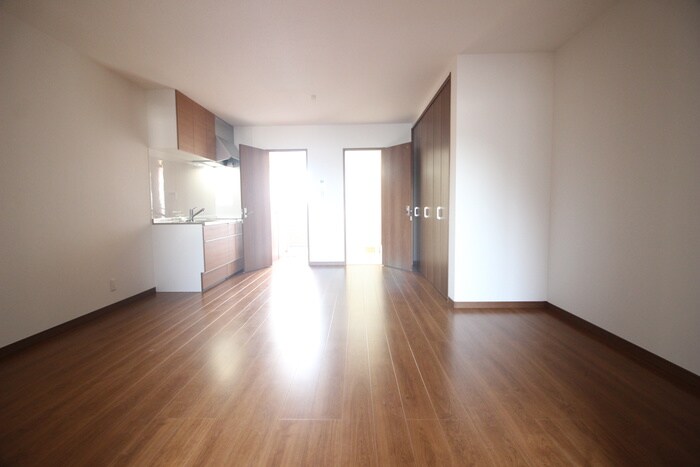 物件内観写真7　(居室)