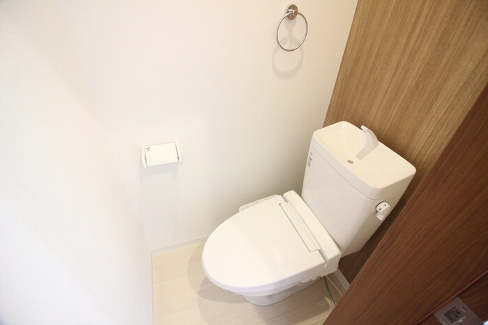 物件内観写真13　(トイレ)