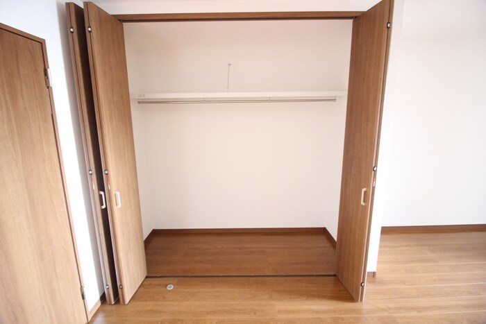 物件内観写真15　(収納)