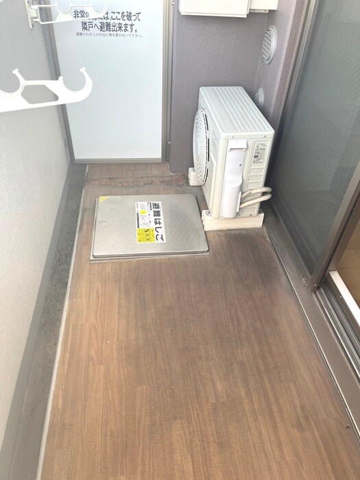 物件内観写真16　(ベランダ・バルコニー)