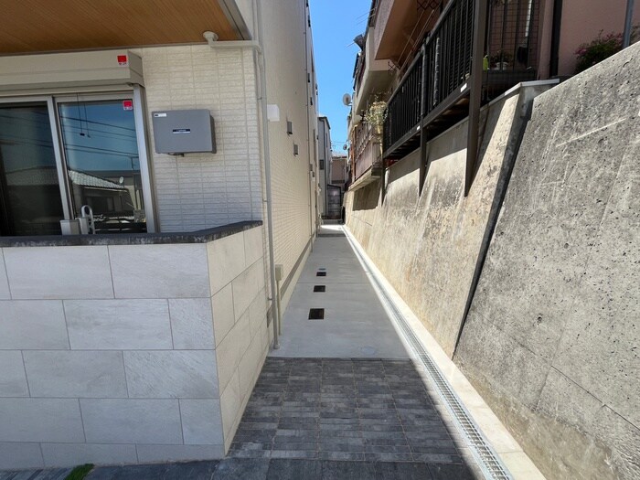 物件外観写真6　(外観写真)