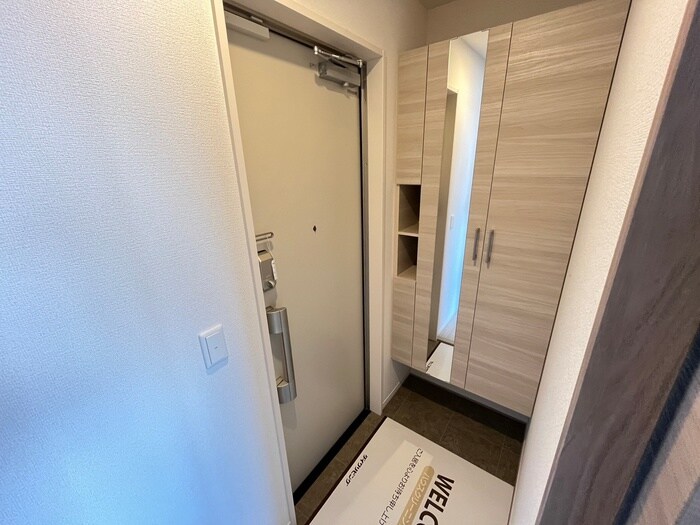 物件内観写真20　(玄関)