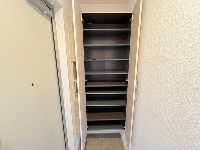 物件内観写真21　(靴箱)