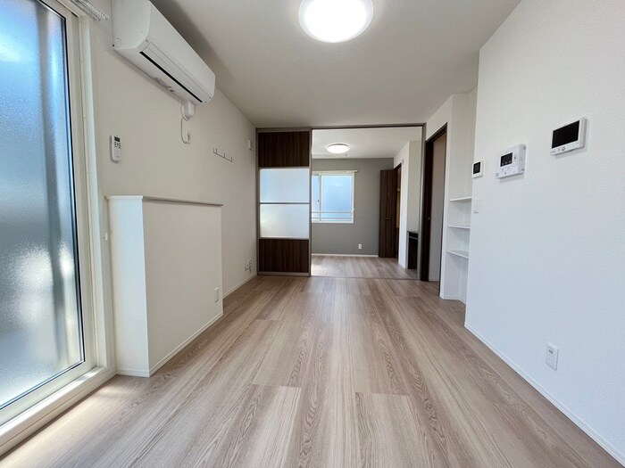 物件内観写真21　(居室)