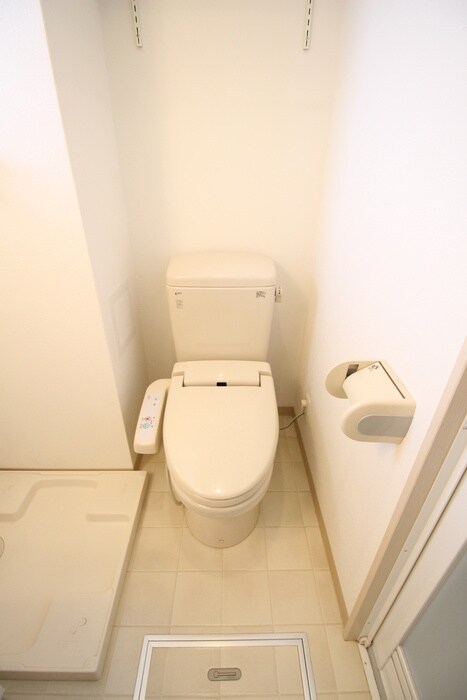 物件内観写真9　(トイレ)