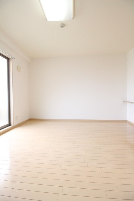 物件内観写真19　(居室)