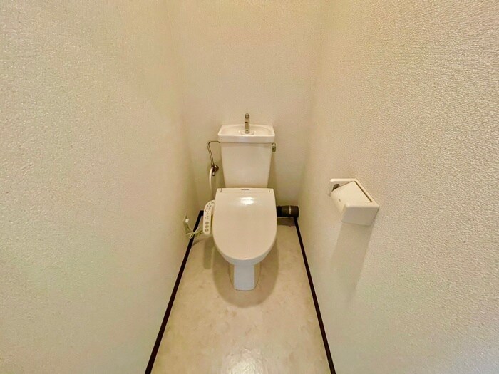 物件内観写真11　(トイレ)