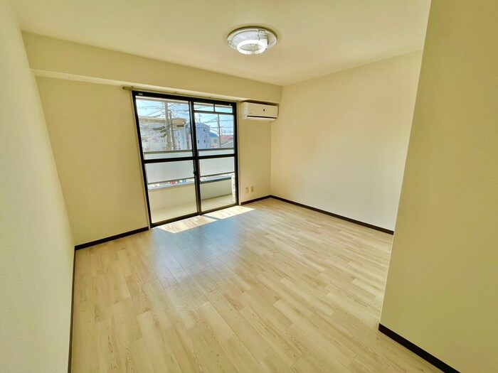 物件内観写真12　(居室)