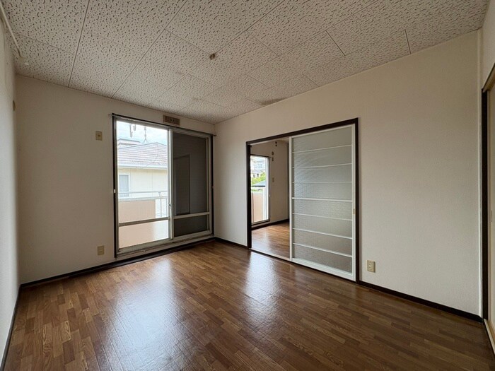 物件内観写真8　(居室)