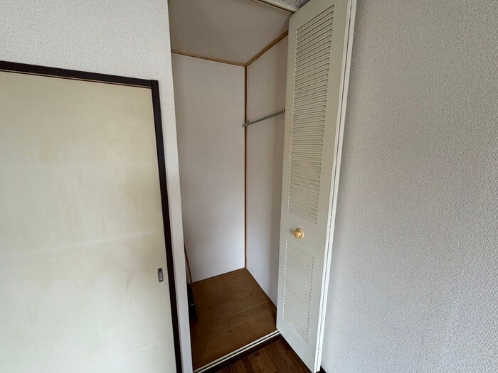 物件内観写真16　(収納)