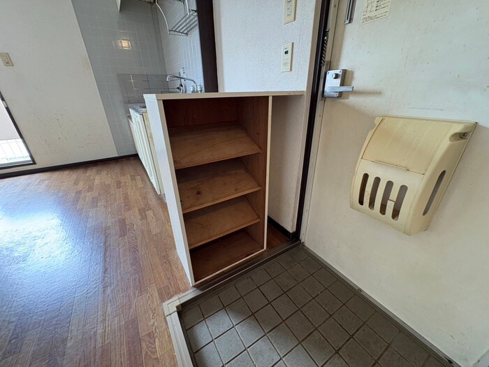 物件内観写真19　(靴箱)