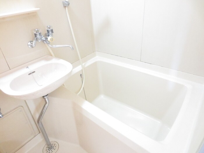 物件内観写真10　(バス／シャワールーム等)