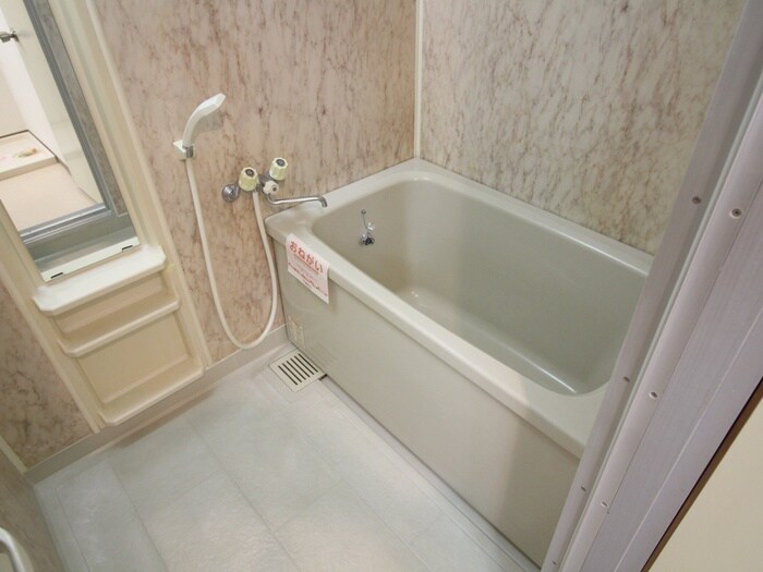物件内観写真8　(バス／シャワールーム等)