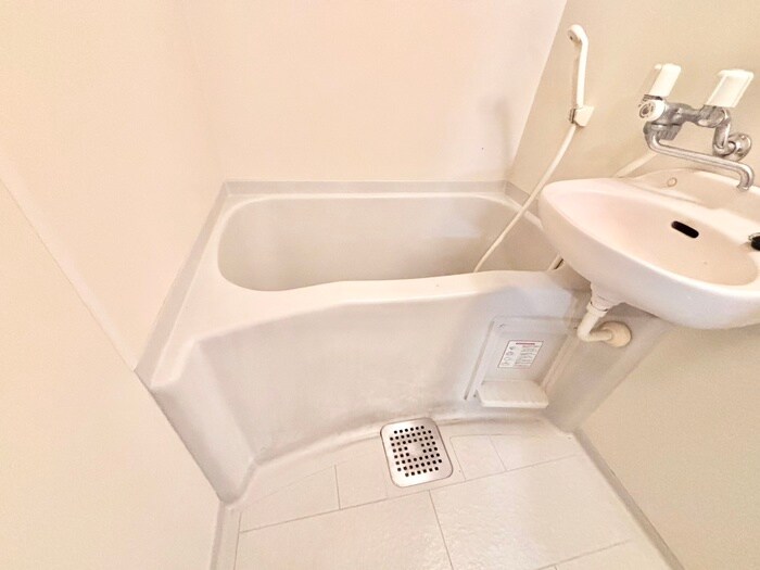 物件内観写真8　(バス／シャワールーム等)